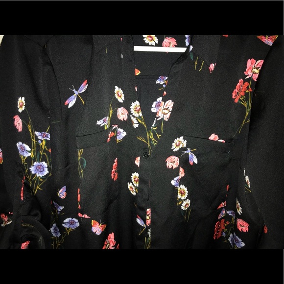 Floral Button down - Picture 2 of 4